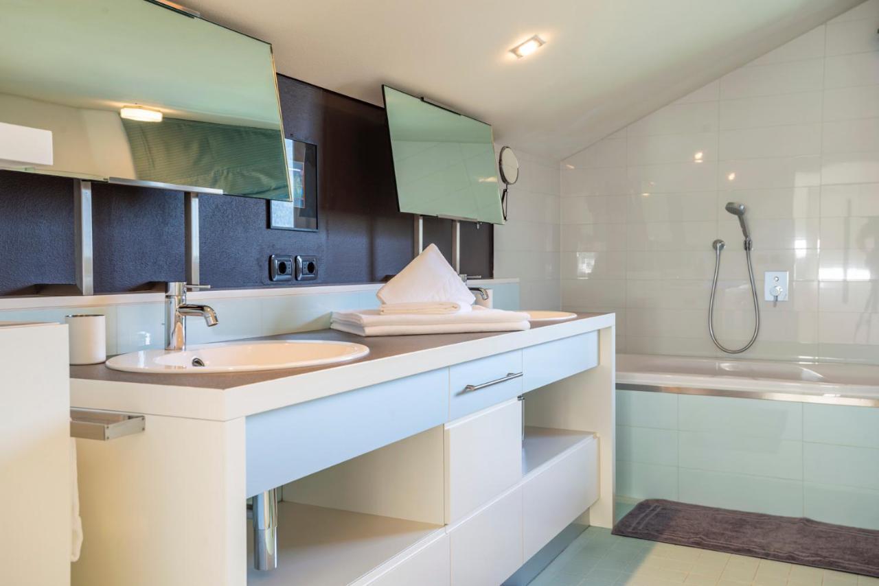 Tubris Living Apartamento Campo Tures Exterior foto